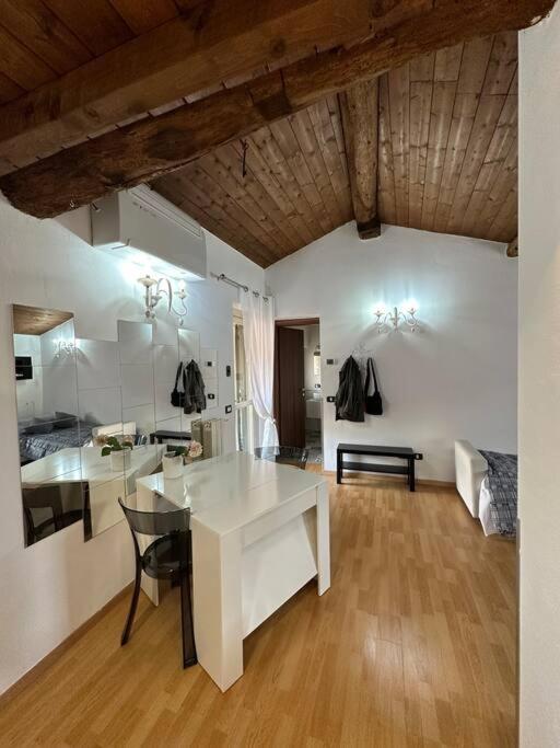 Casa Vacanze Стецано Екстериор снимка